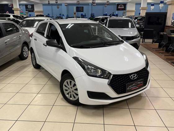 HYUNDAI HB20 1.0 UNIQUE 12V FLEX 4P MANUAL HYUNDAI HB20 1.0 UNIQUE 12V FLEX 4P MANUAL